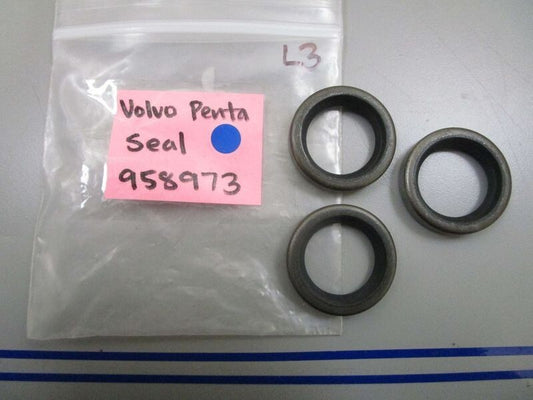*NEW OEM* (LOT OF 3) 0770 Volvo Penta Seal 958973