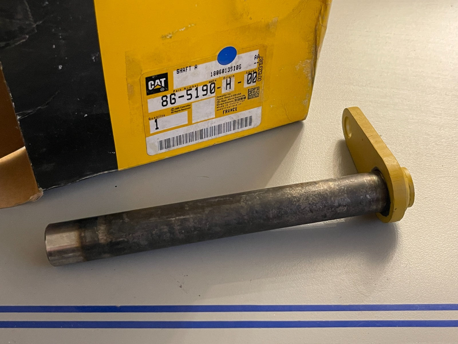 NEW OEM 8G-5190 CAT Caterpillar Steering Clutch Brake Control Shaft 0720
