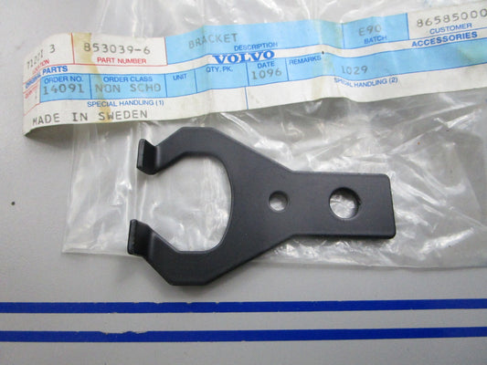 NEW OEM 853039 Volvo Penta Bracket 0810