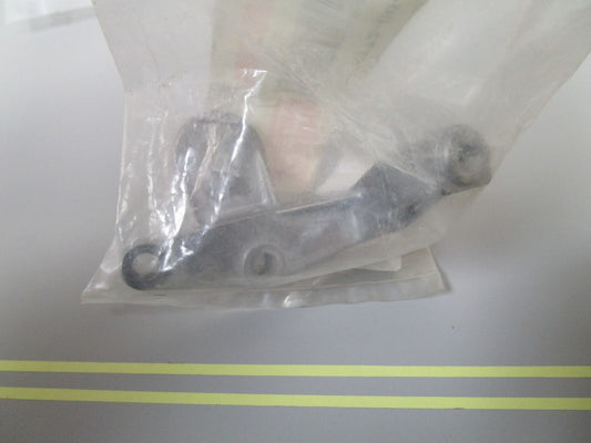 *NEW OEM* 0810 Yamaha Stay 1 6N0-E5772-00-94