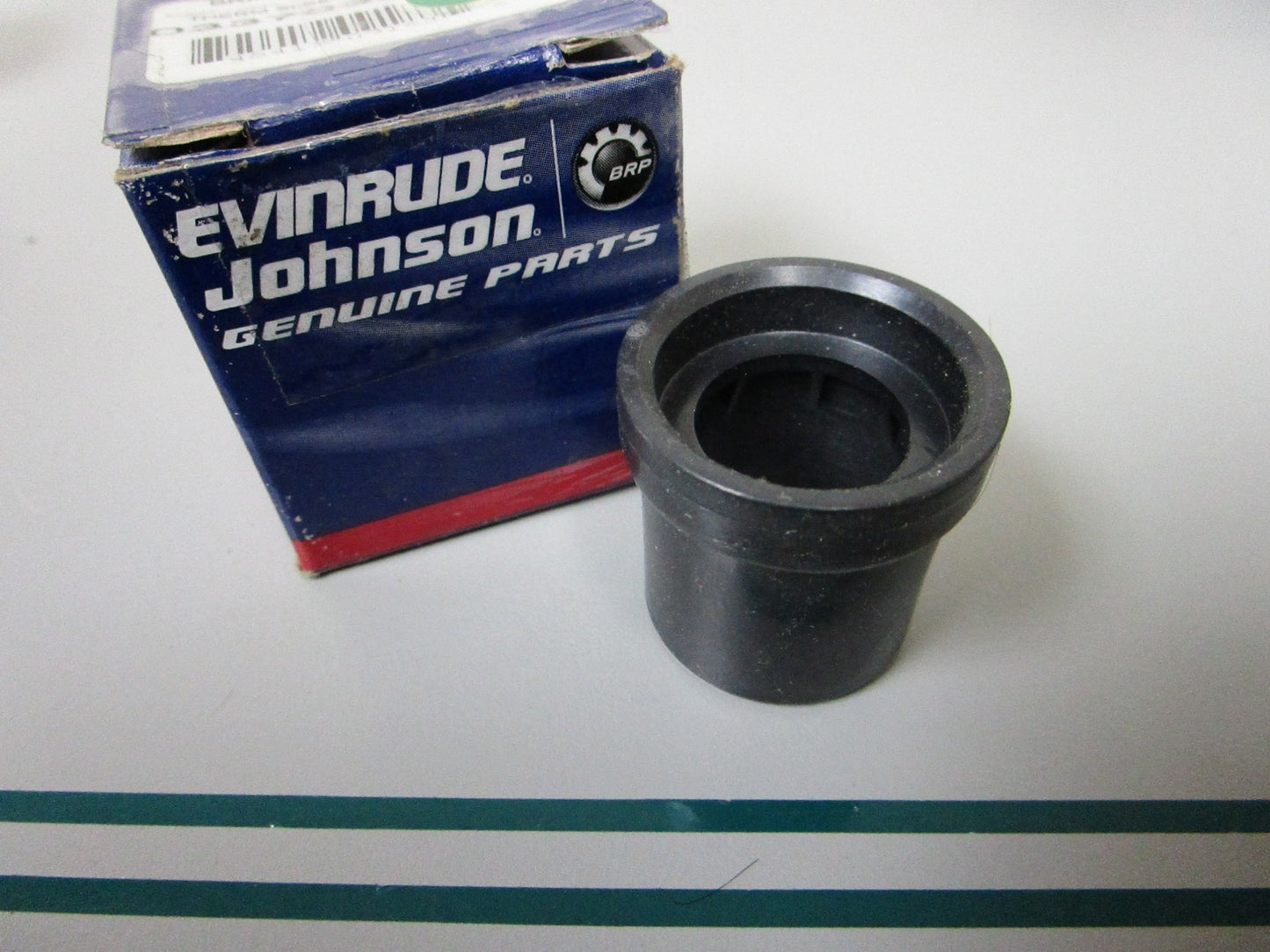 NEW OEM 337533 0337533 OMC Johnson Evinrude Thermostat Sleeve 0810