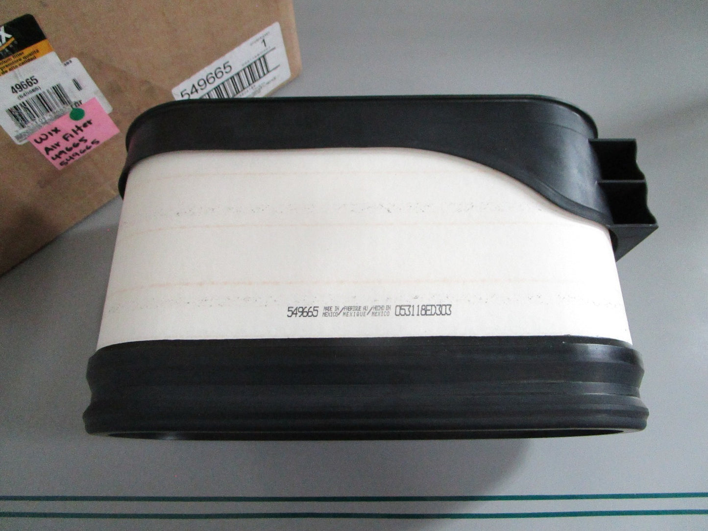 NEW OEM 549665 49665 Wix Air Filter 0820