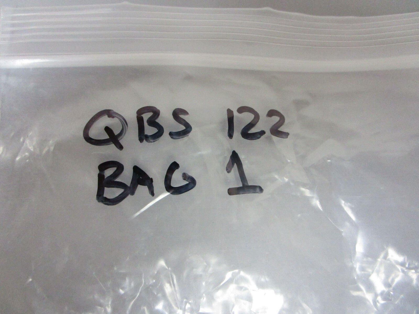 *NEW OEM* (LOT OF 4) 0770 Volvo Penta Circlip 951077