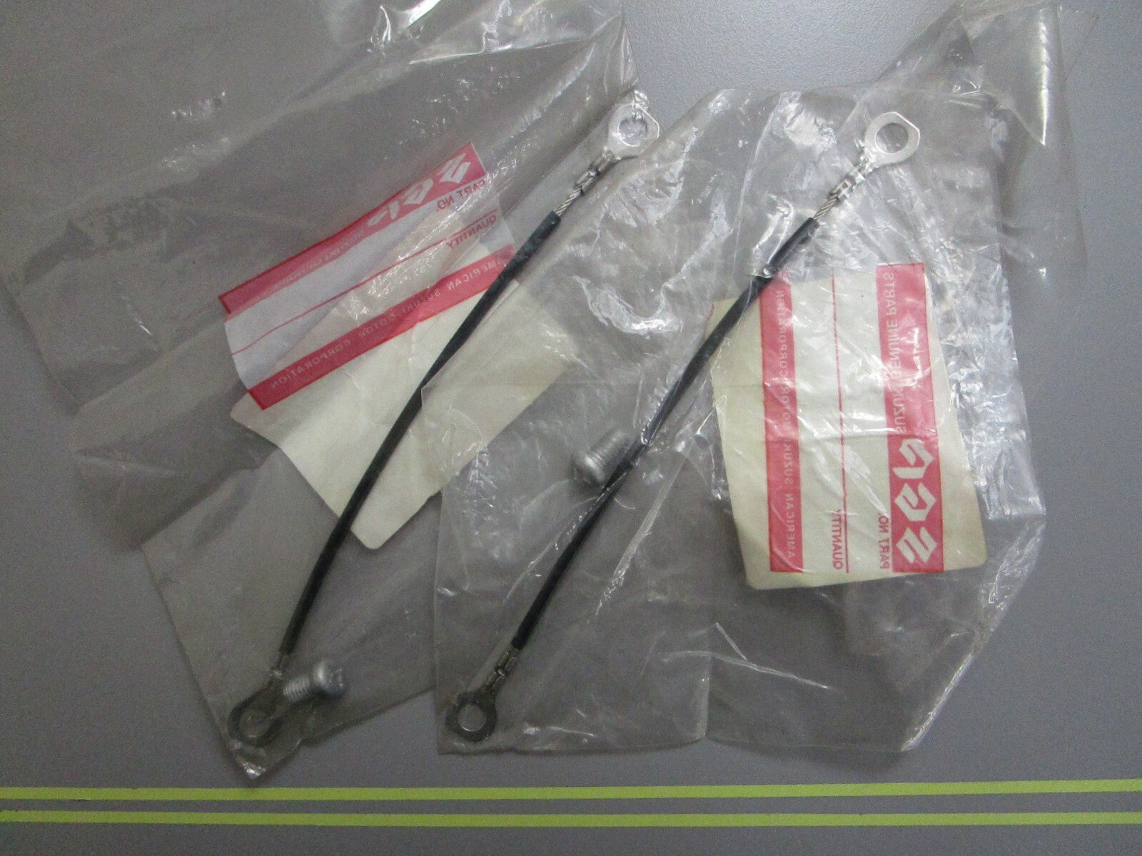 *NEW OEM* (LOT OF 2) 0810 Suzuki Bonding 99103-94417