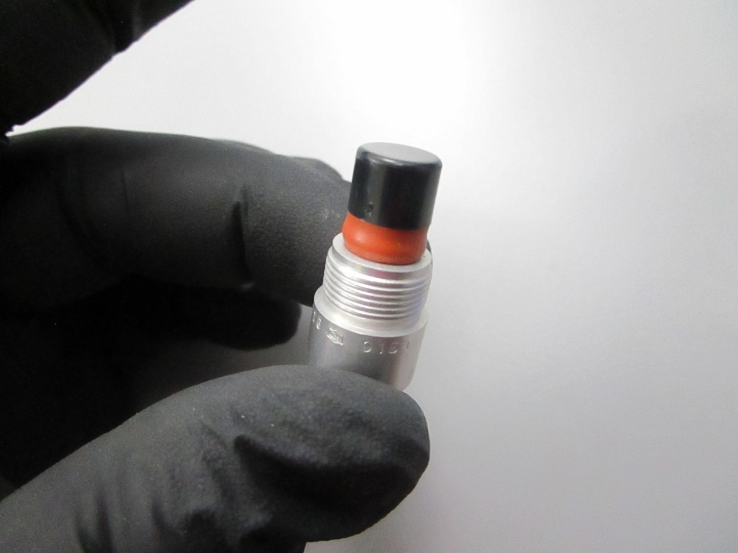 *NEW OEM* 0810 Mercury Quicksilver Push Button Switch 87-813737