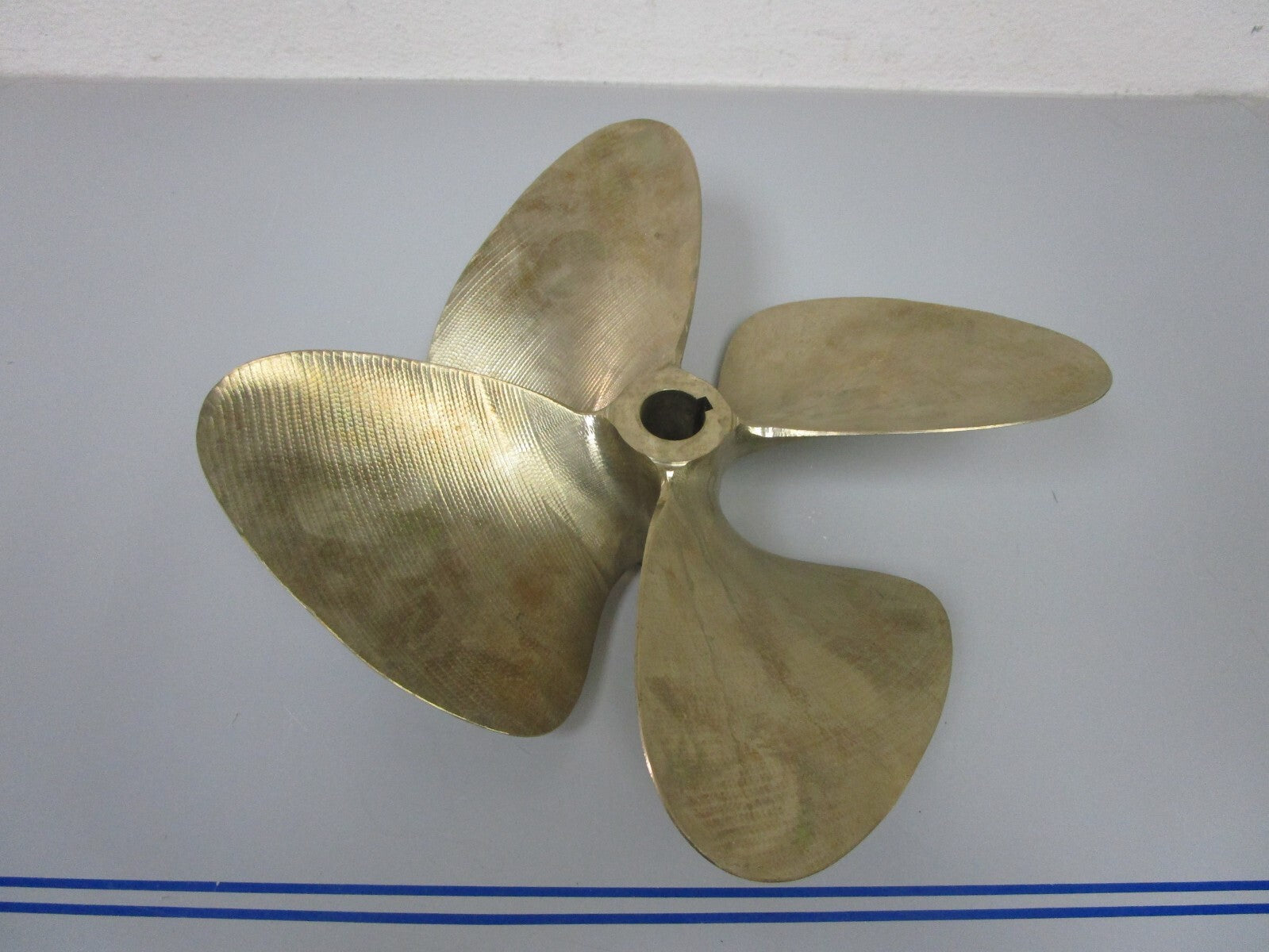 *NEW* 0720 Michigan Wheel 1⅛ SAE 4 Blade 13 x 13 Nibral Propeller 635103