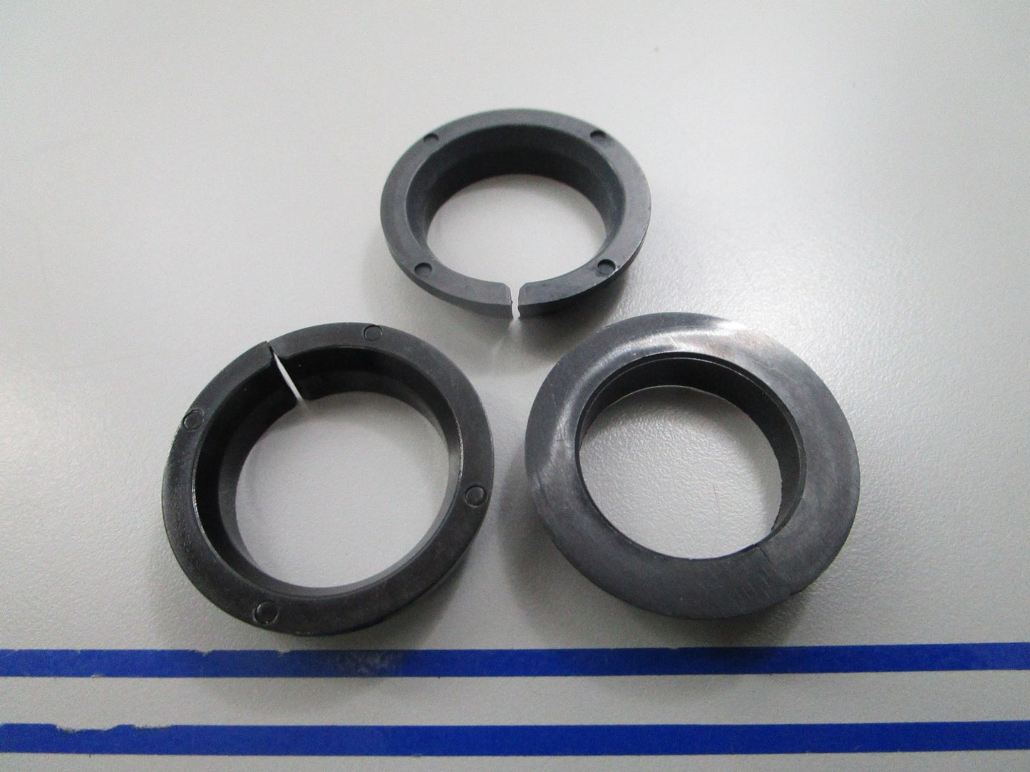 *NEW OEM* (LOT OF 3) 0810 OMC Johnson Evinrude Bushing 387618 0387618
