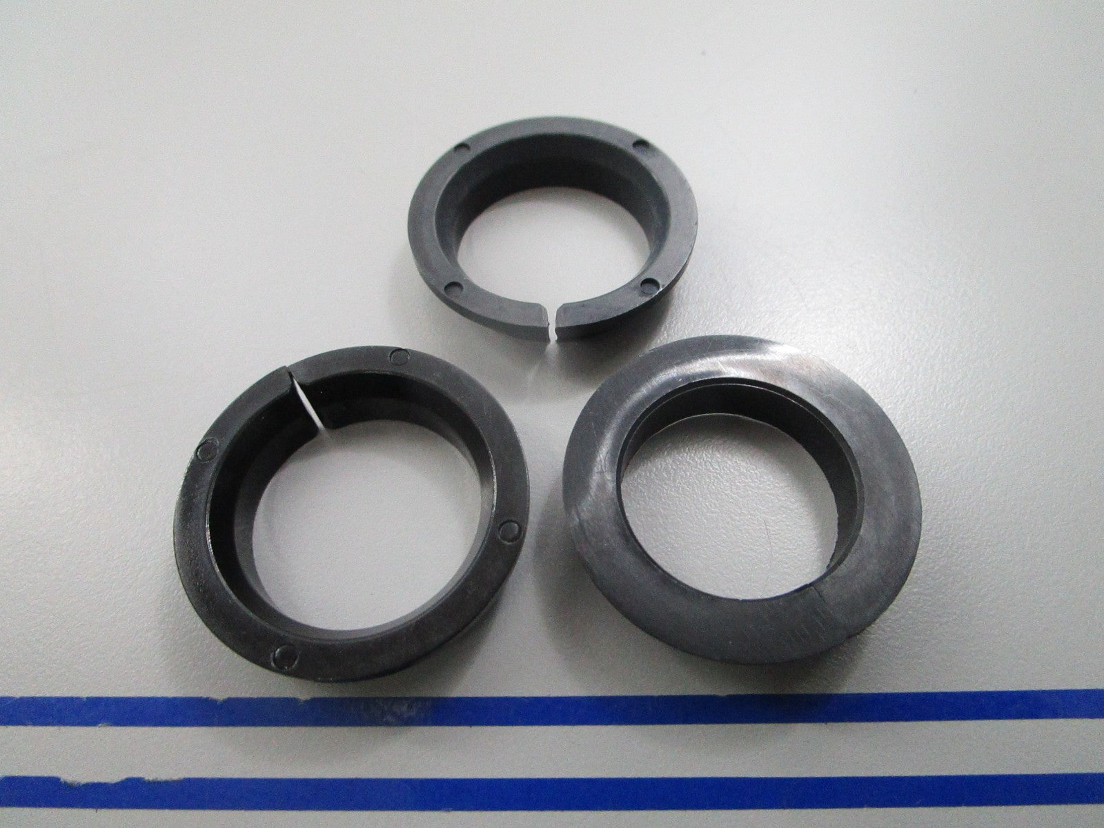 *NEW OEM* (LOT OF 3) 0810 OMC Johnson Evinrude Bushing 387618 0387618