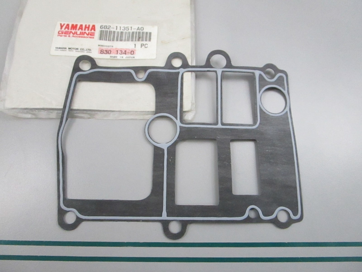 NEW OEM 682-11351-A0-00 Yamaha Gasket 0810