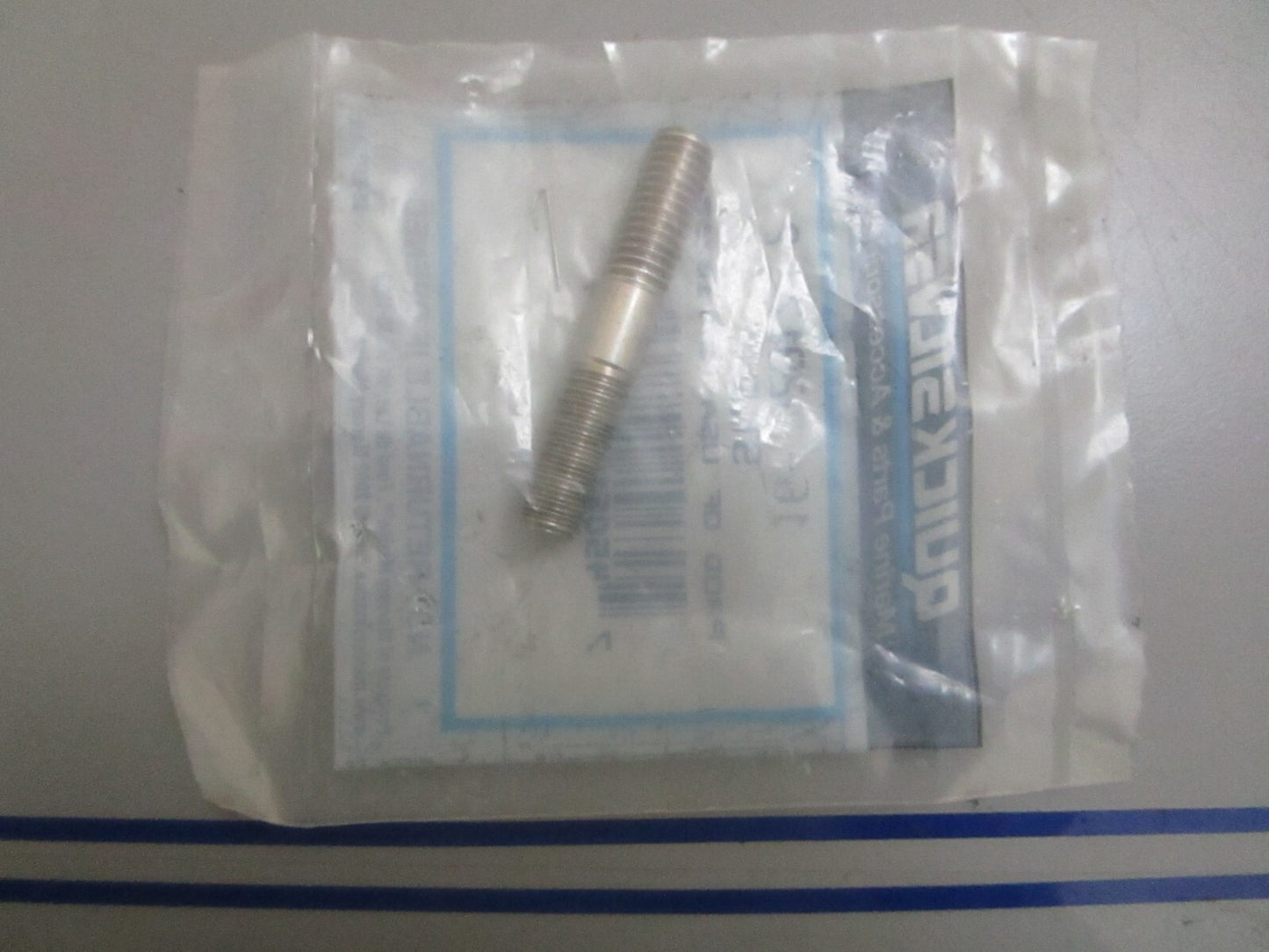 *NEW OEM* 0810 Mercury Quicksilver Stud 16-42917 2