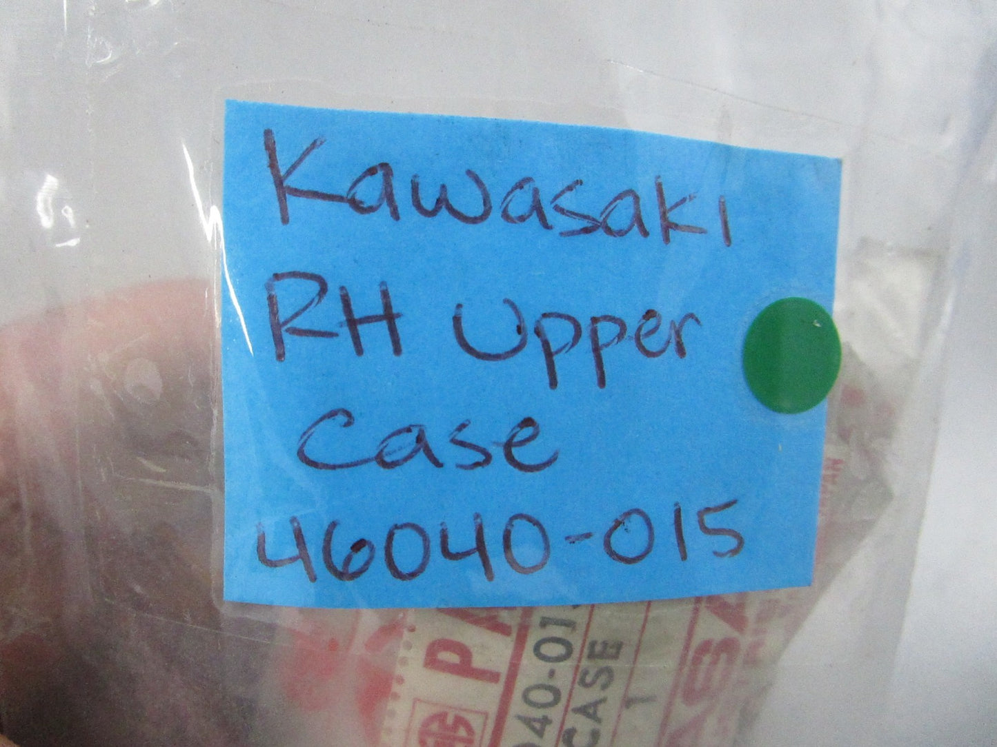 NEW OEM 46040-015 Kawasaki RH Upper Case 0810