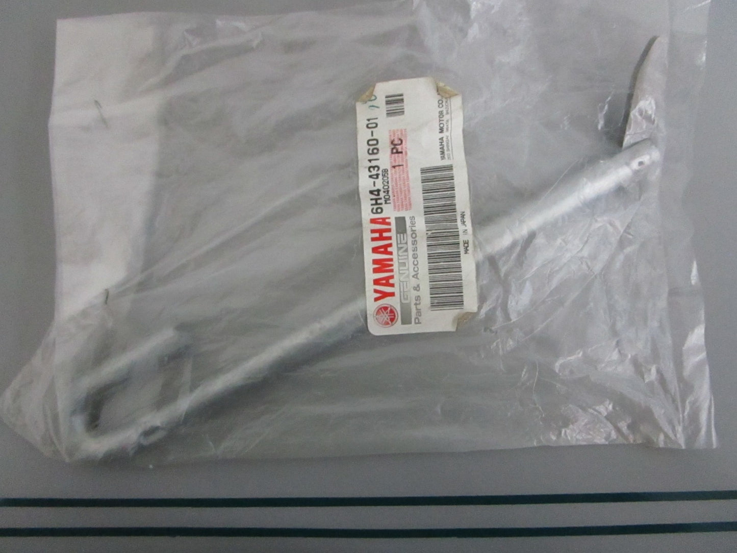 NEW OEM 6H4-43160-01-00 Yamaha Tilt Rod Assy 0820