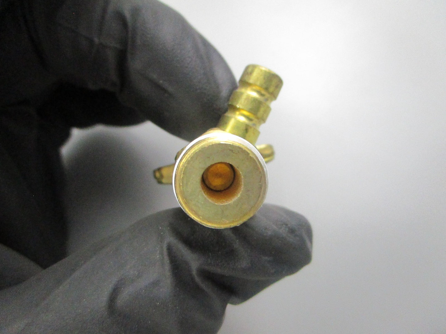 NEW OEM 986040 0986040 OMC Johnson Evinrude Brass Petcock Assembly 0810