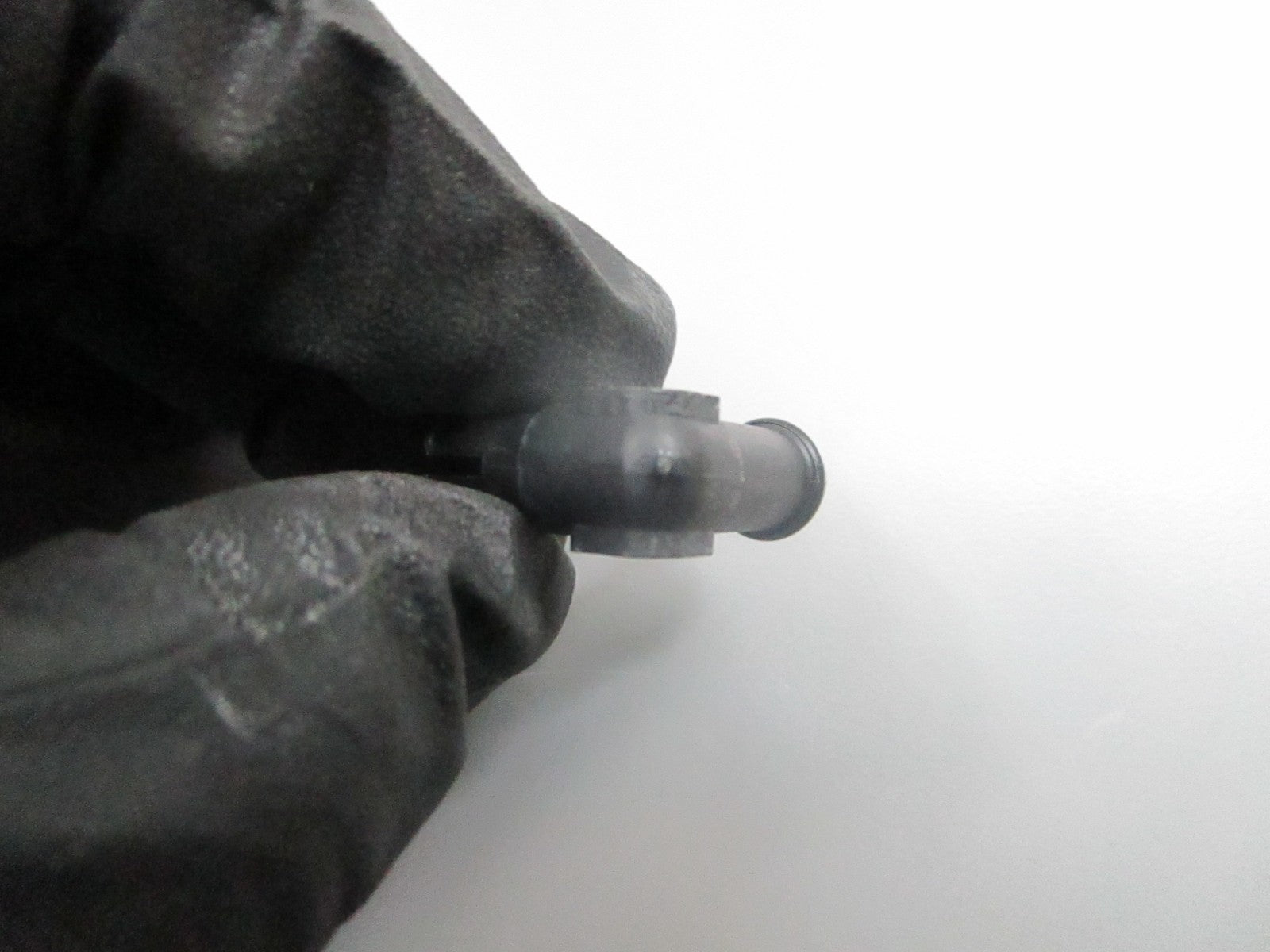 *NEW OEM* 0810 Mercury Quicksilver Elbow Connector 22-31521