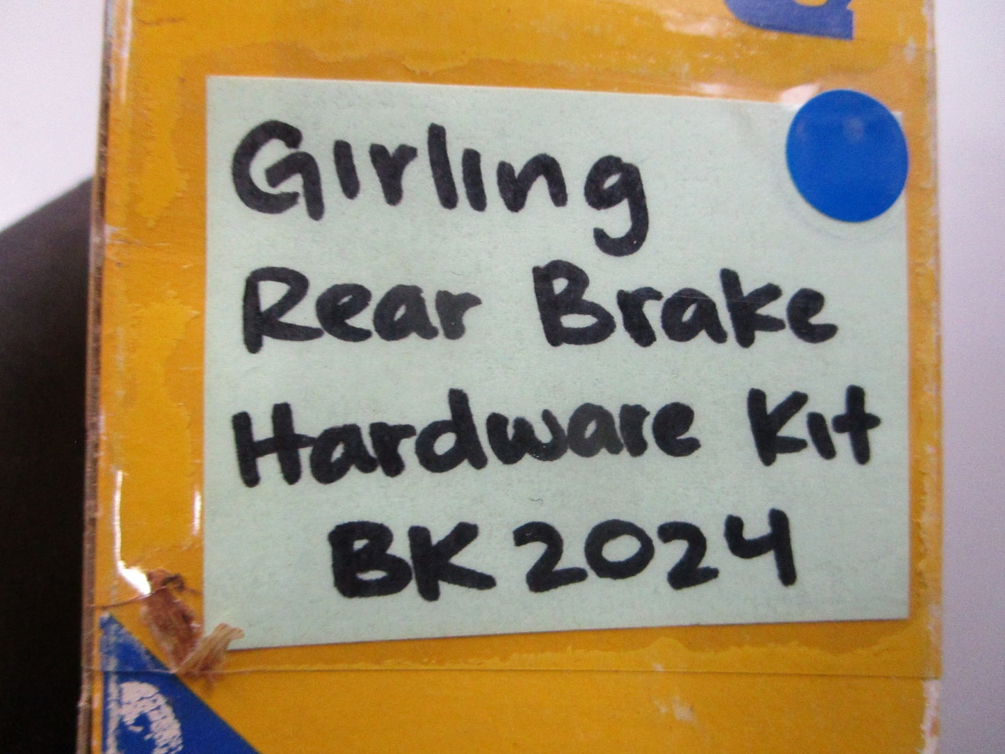 *NEW OEM* 0810 Girling Rear Brake Hardware Kit BK2024