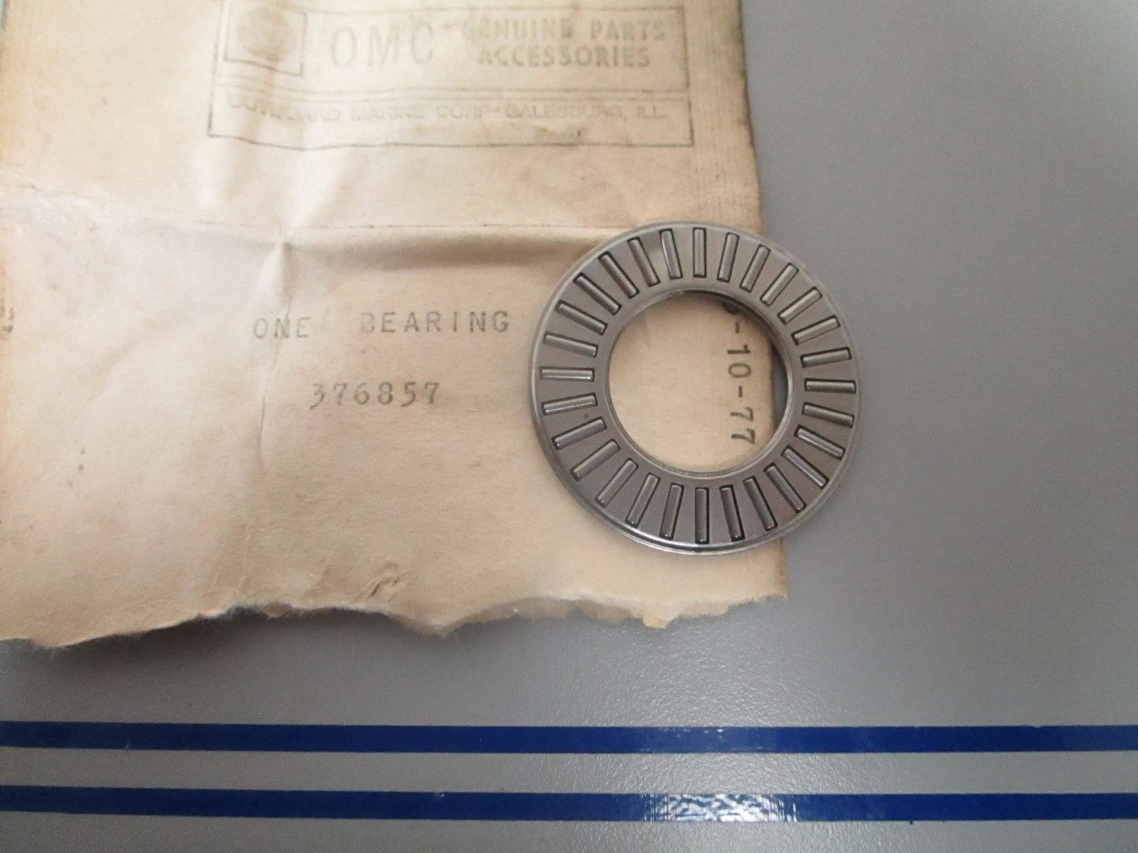 NEW OEM 376857 0376857 OMC Johnson Evinrude Bearing 0810