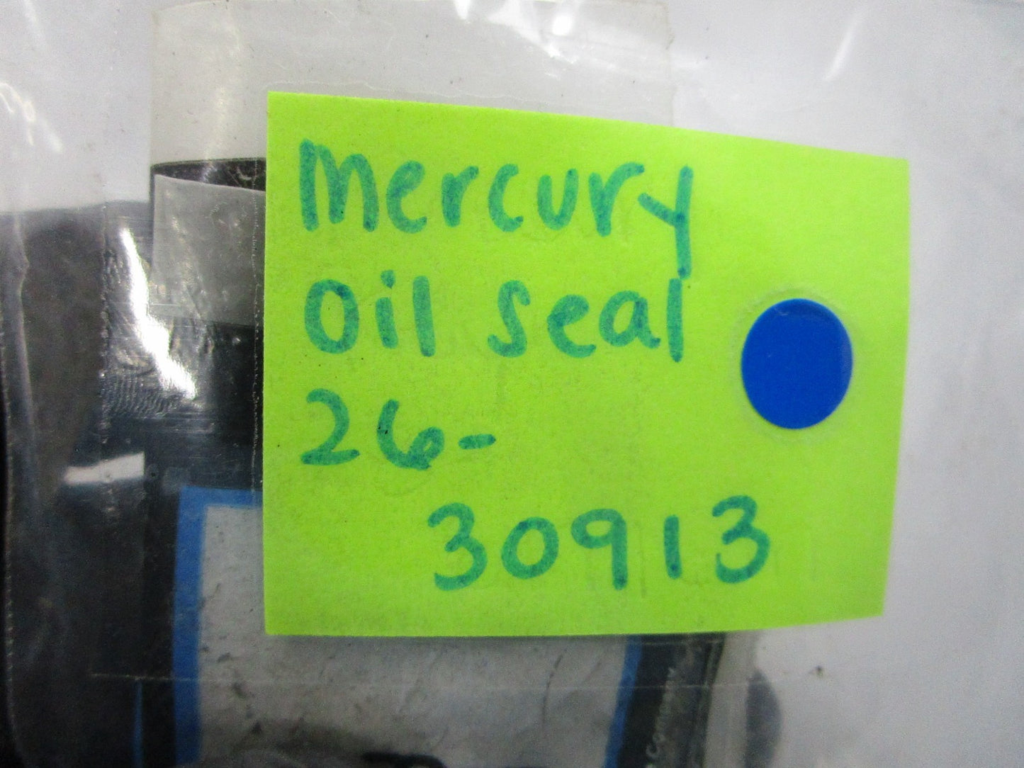NEW OEM 26-30913 Mercury Quicksilver Oil Seal 0810