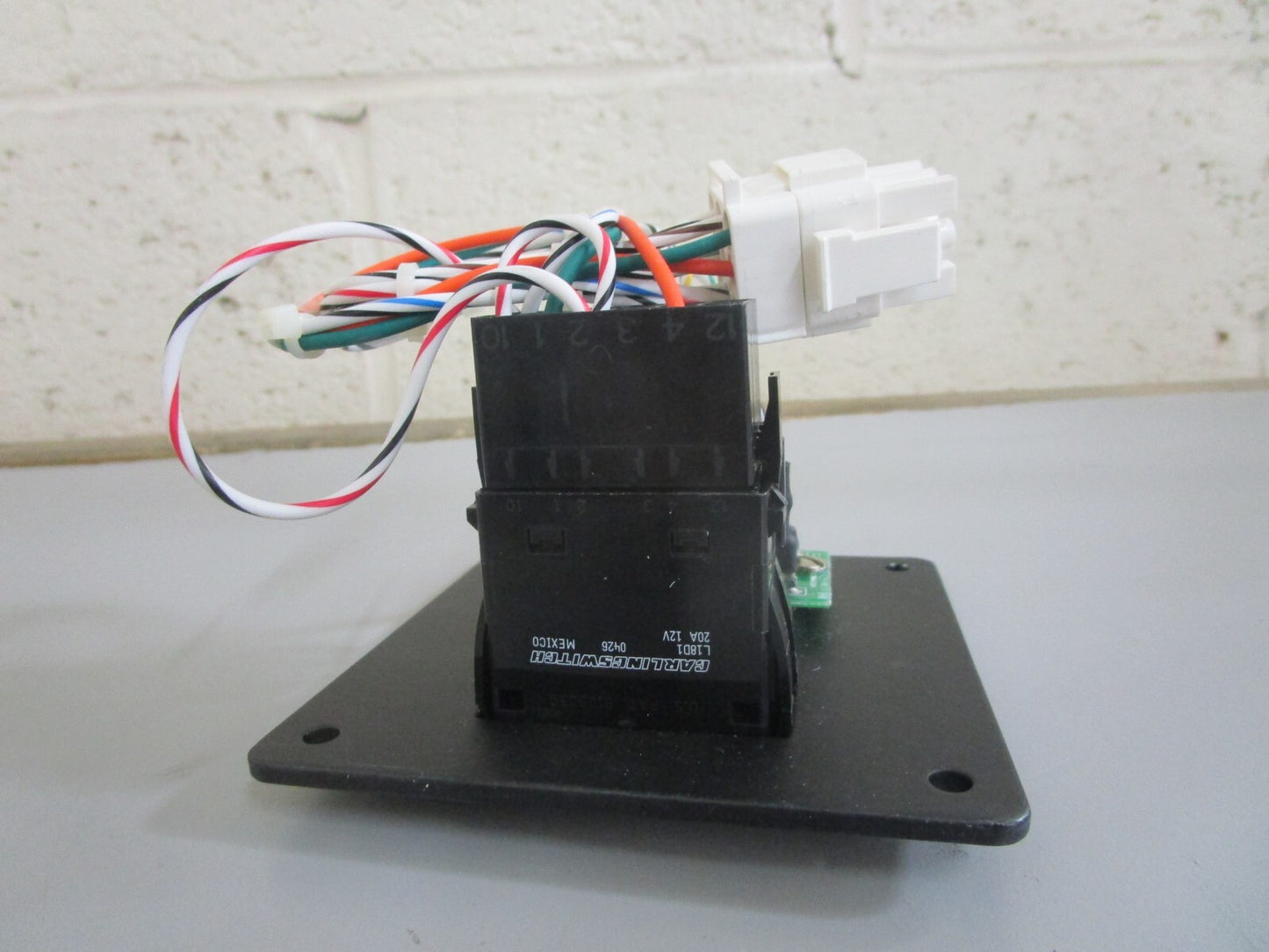 *NEW* 0820 Westerbeke Switch Panel Ay 49148