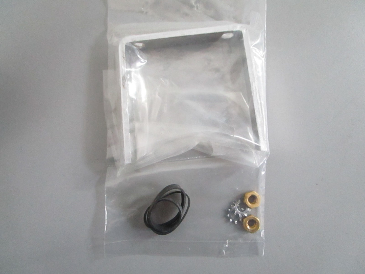 NEW OEM 79-850363A1 Mercury Quicksilver Oil Pressure Gauge 0820