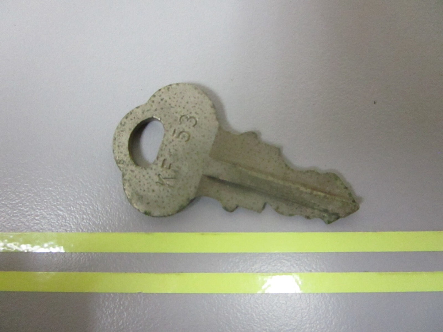 *NEW OEM* 0810 OMC Johnson Evinrude Ignition Key KF53 501568 0501568