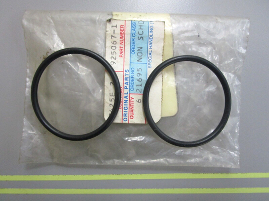*NEW OEM* (LOT OF 2) 0810 Volvo Penta O-Ring 925067