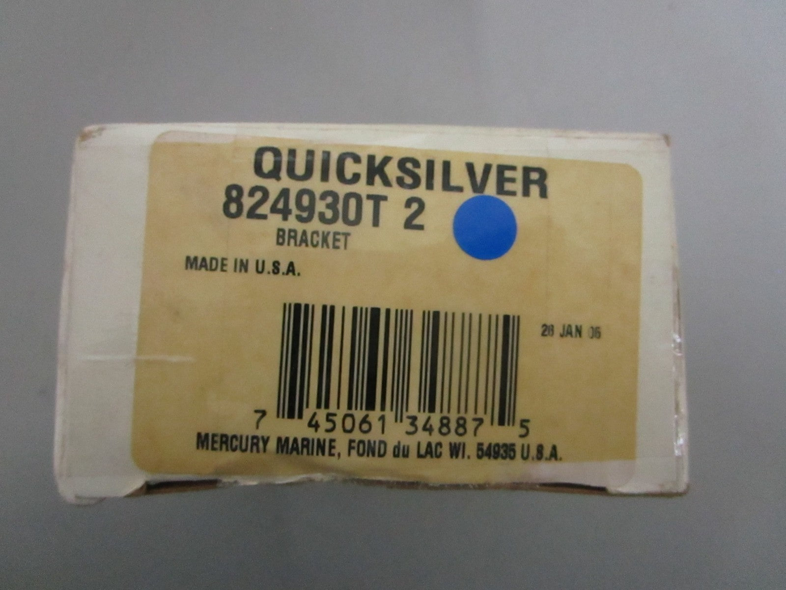 NEW OEM 824930T2 Mercury Quicksilver Bracket 0820