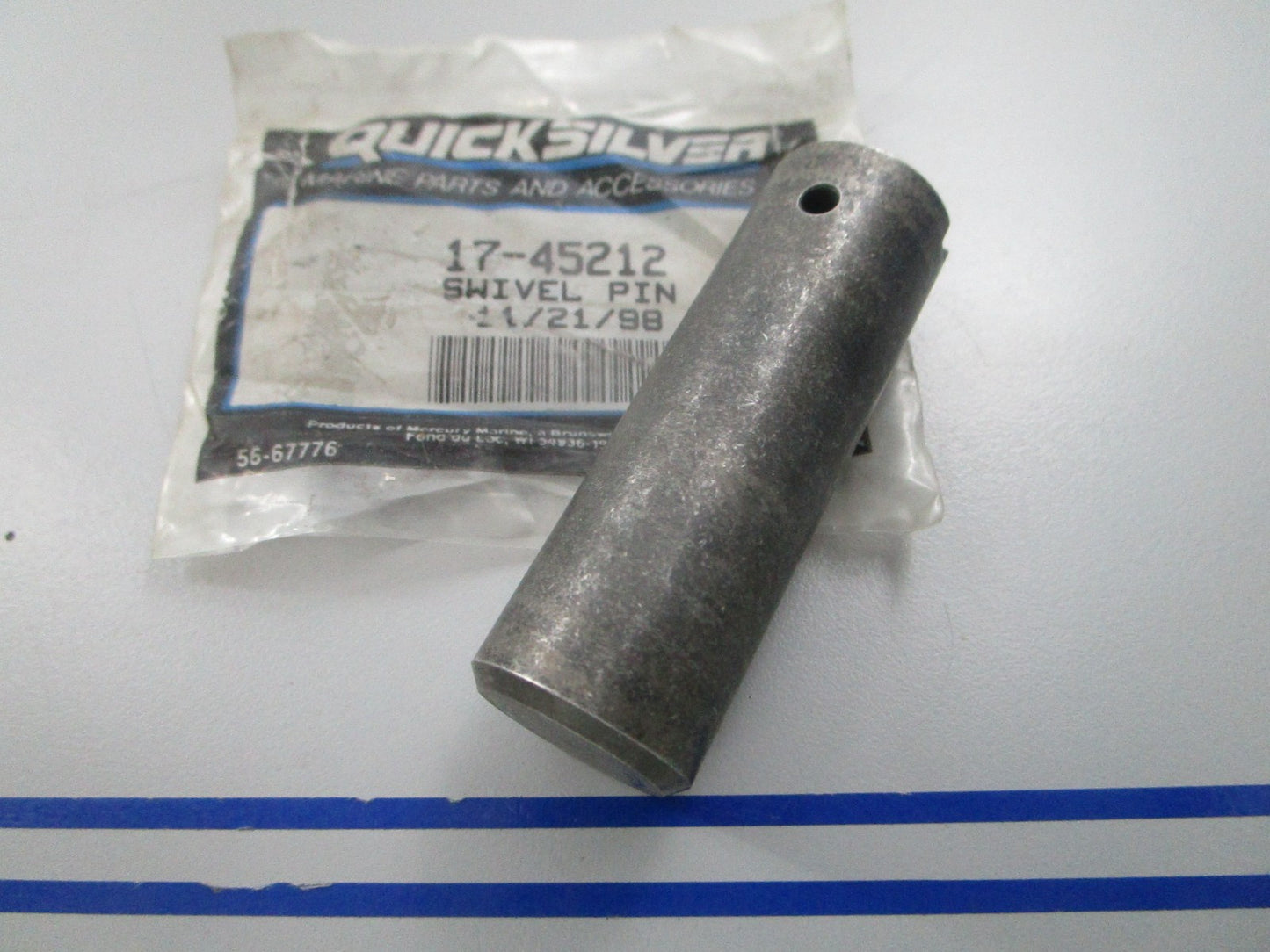 NEW OEM 17-45212 Mercury Quicksilver Swivel Pin 0810