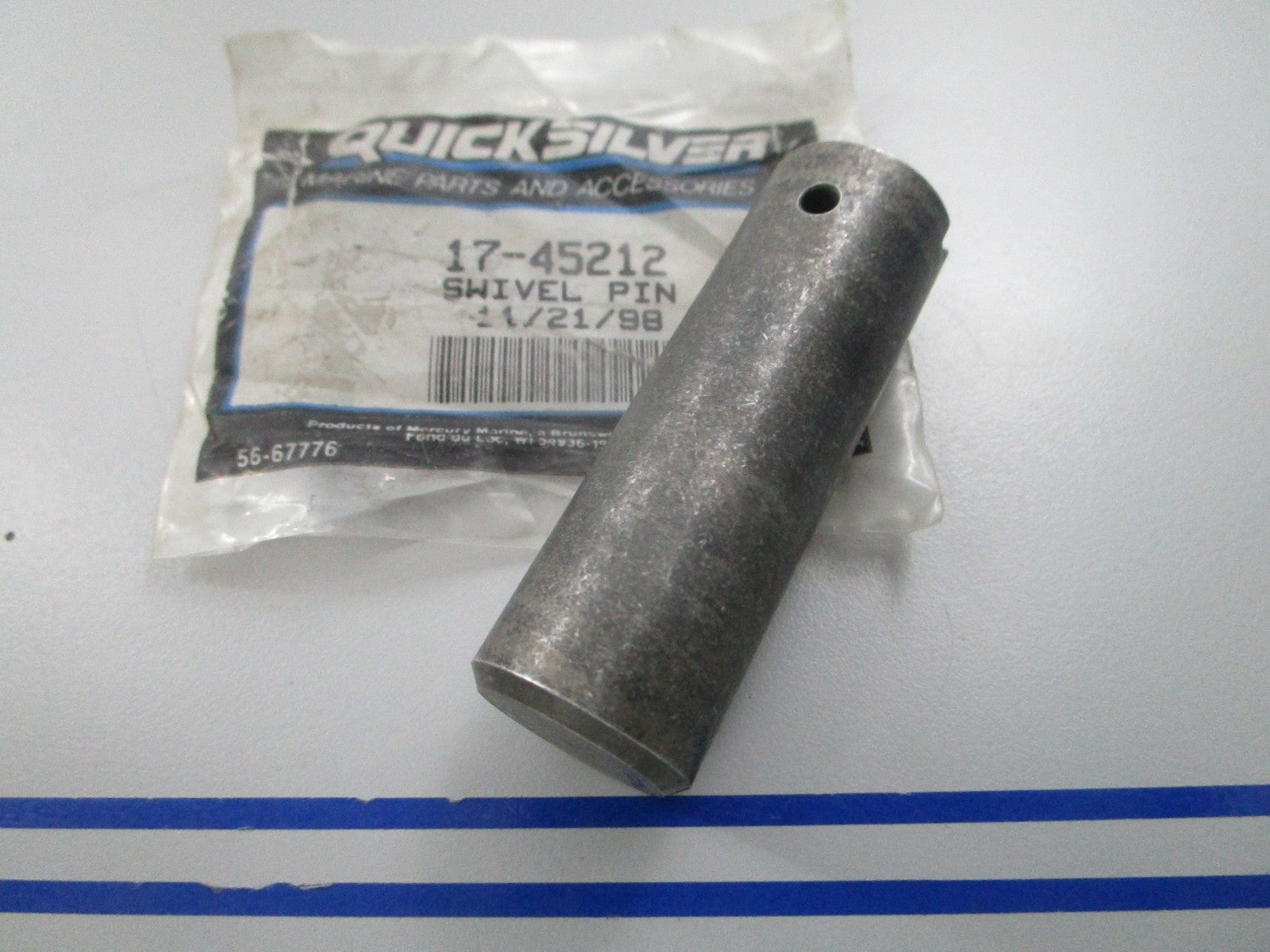 NEW OEM 17-45212 Mercury Quicksilver Swivel Pin 0810