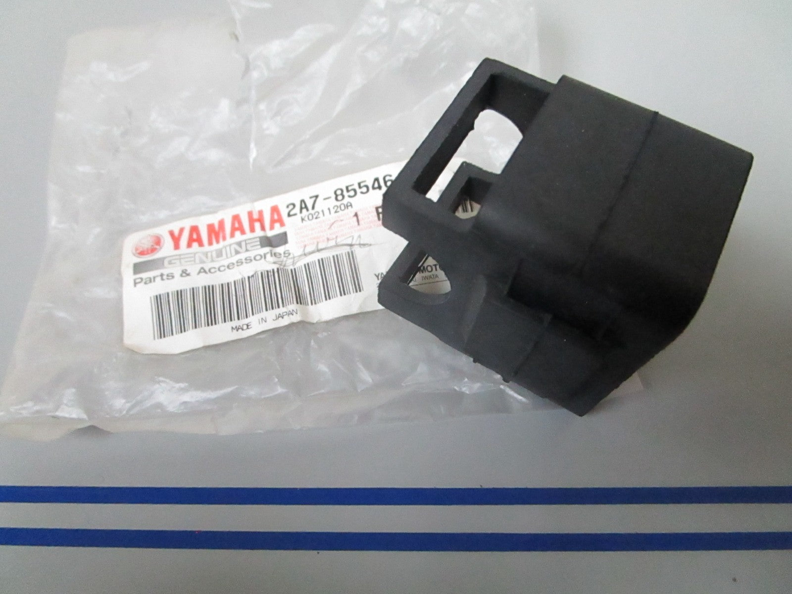 NEW OEM 2A7-85546-00-00 Yamaha Band 0720