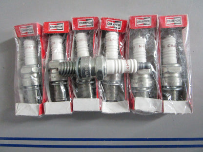 NEW OEM (LOT OF 7) N4C Champion Spark Plug 0820