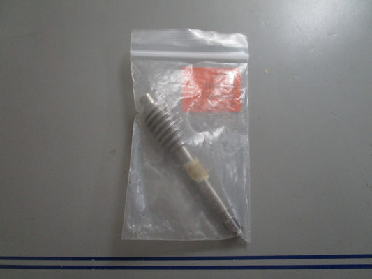 *NEW OEM* 0810 OMC Johnson Evinrude Worm Gear 903355 0903355