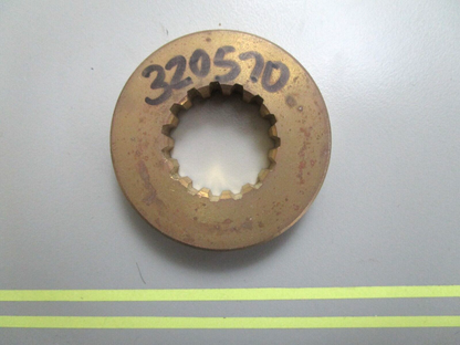 *NEW OEM* 0750 OMC Johnson Evinrude PROP SPACER 320570 0320570