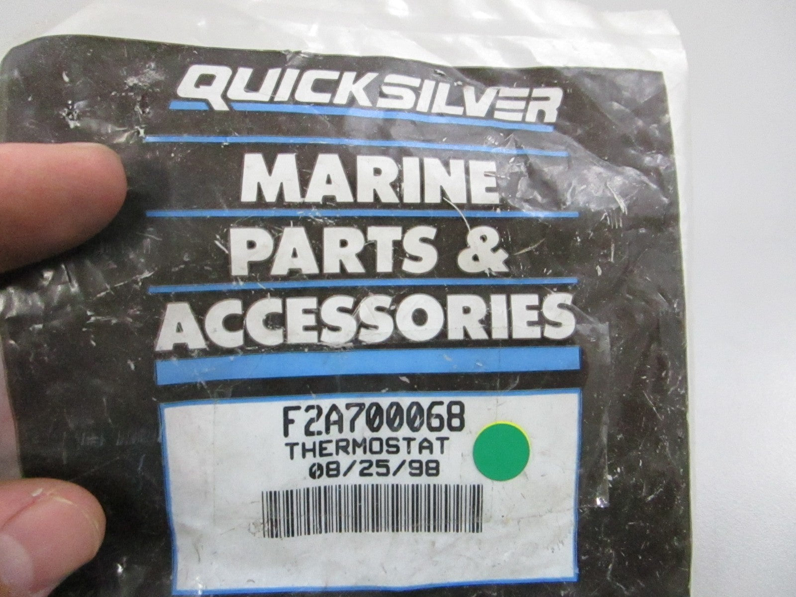 NEW OEM F2A700068 Mercury Quicksilver Thermostat 0810