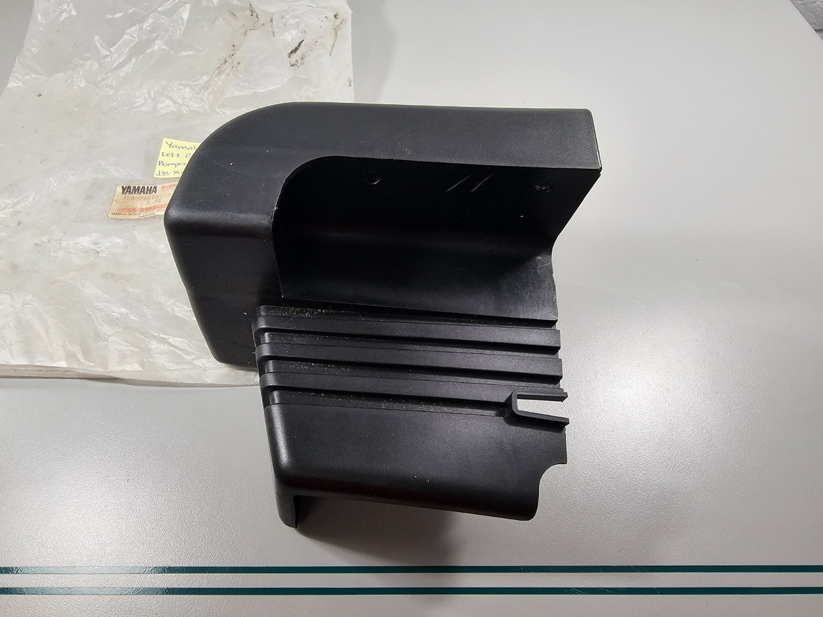 NEW OEM J38-78167-00-00 Yamaha Left Rear Bumper End Cap 0810