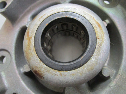 *NEW OEM* 0820 OMC Johnson Evinrude Bearing Housing 379477 379477