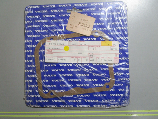 *NEW OEM* 0770 Volvo Penta Gasket 838066
