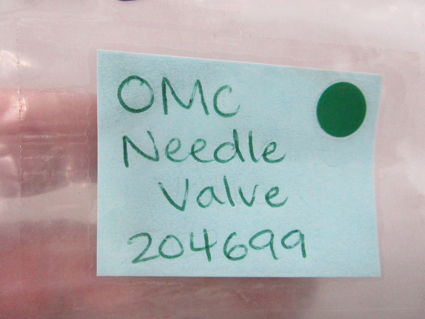 NEW OEM (LOT OF 2) 204699 0204699 OMC Johnson Evinrude Needle Valve 0810