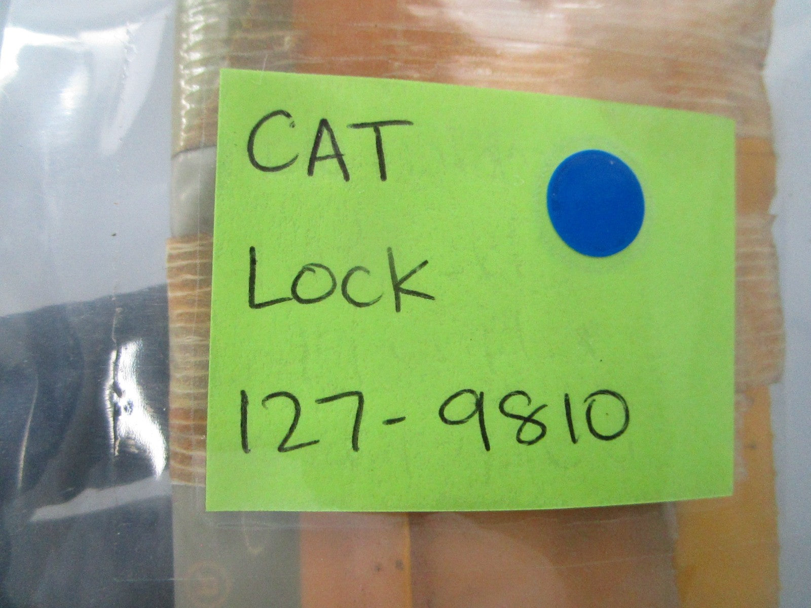 NEW OEM CAT 127-9810 Lock 0810