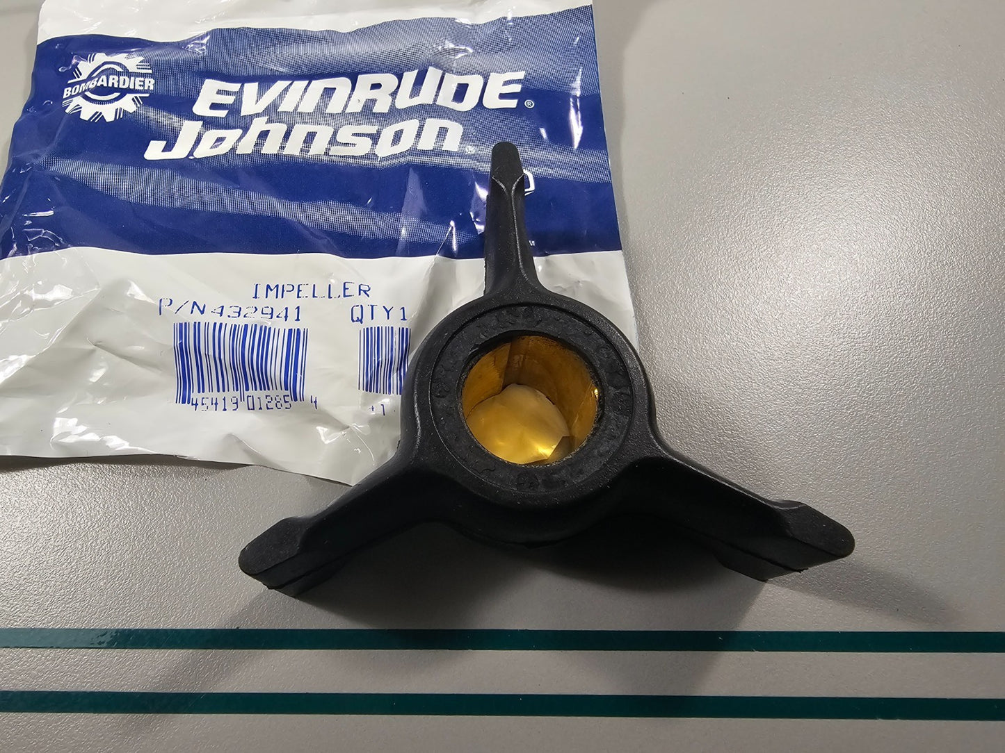 NEW OEM 432941 0432941 OMC Johnson Evinrude Impeller 0810