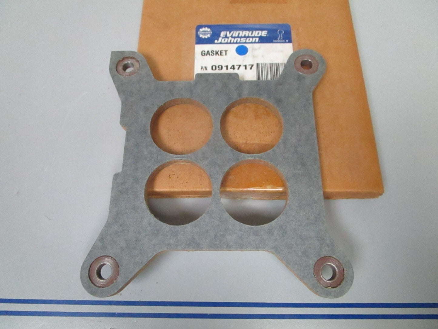 *NEW OEM* 0810 OMC Johnson Evinrude Gasket 914717 0914717