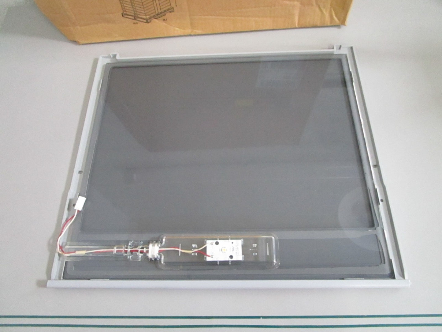 Whirlpool NEW OEM Refrigerator Glass Shelf WPW10570404 NOS Genuine Part 0820