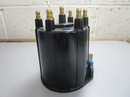 *NEW OEM* 0810 Volvo Penta Distributor Cap 3854331