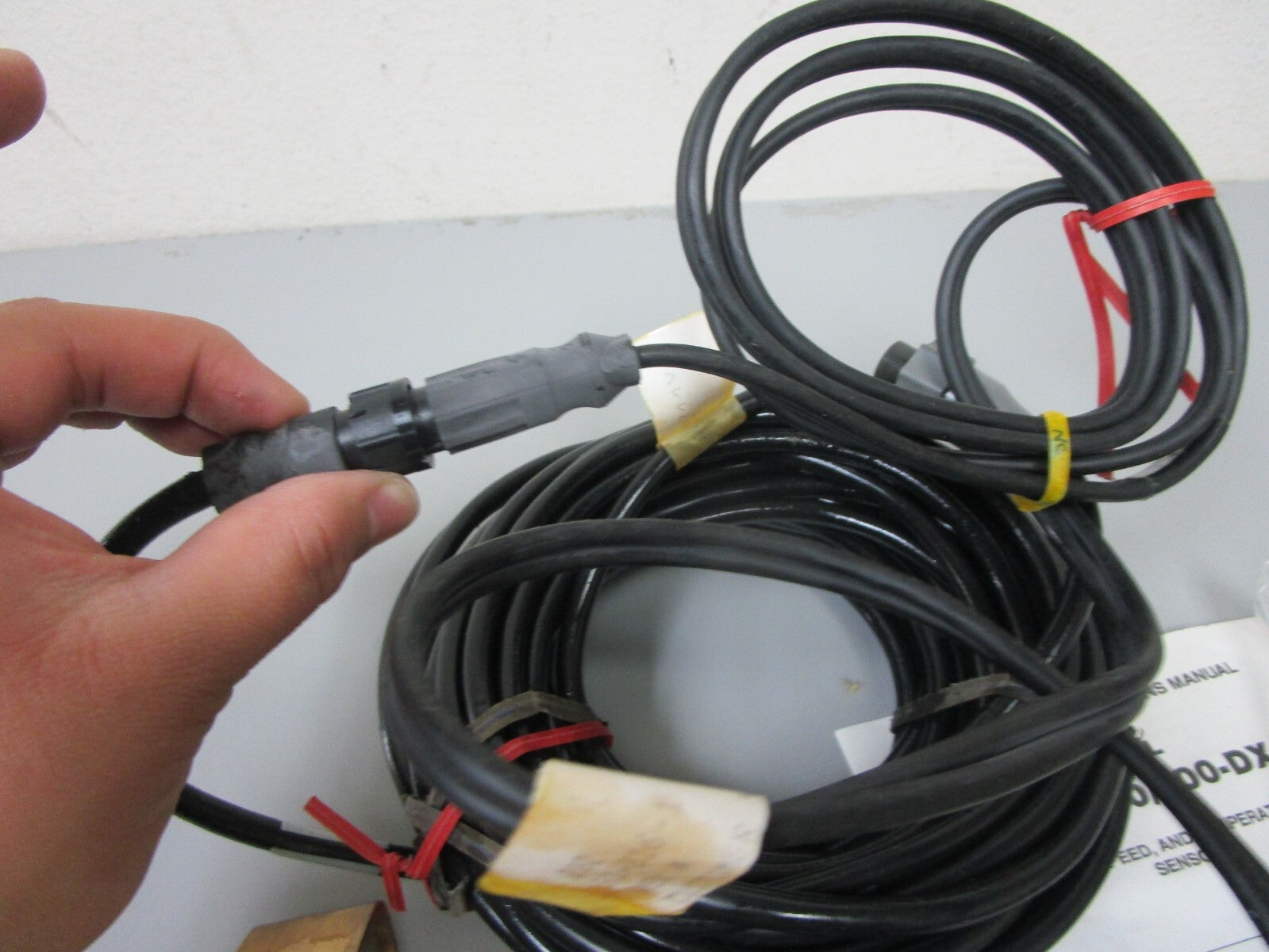 *NEW OEM* 0720 Lowrance Depth Speed & Temp Sensor Fish Finder THST-50/200-DX