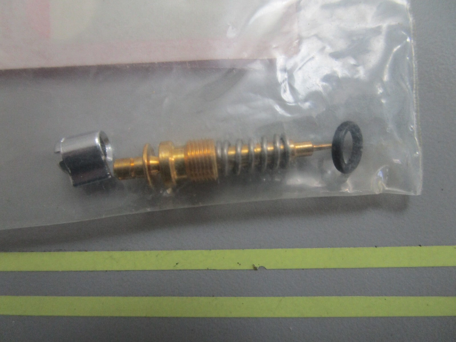 *NEW OEM* 0810 Honda Screw Set 16016-ZW9-711