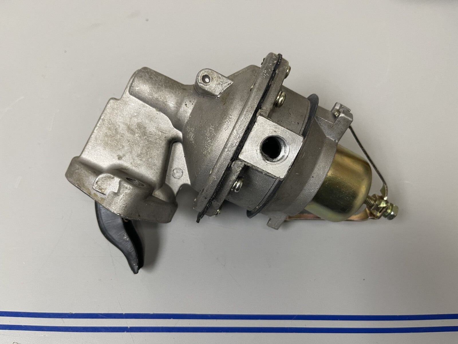 *NEW OEM* 0670 Mercury Quicksilver Fuel Pump Assembly 862077A1