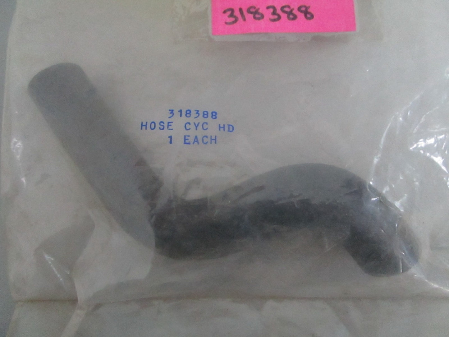NEW OEM 318388 0318388 OMC Johnson Evinrude Hose 0820