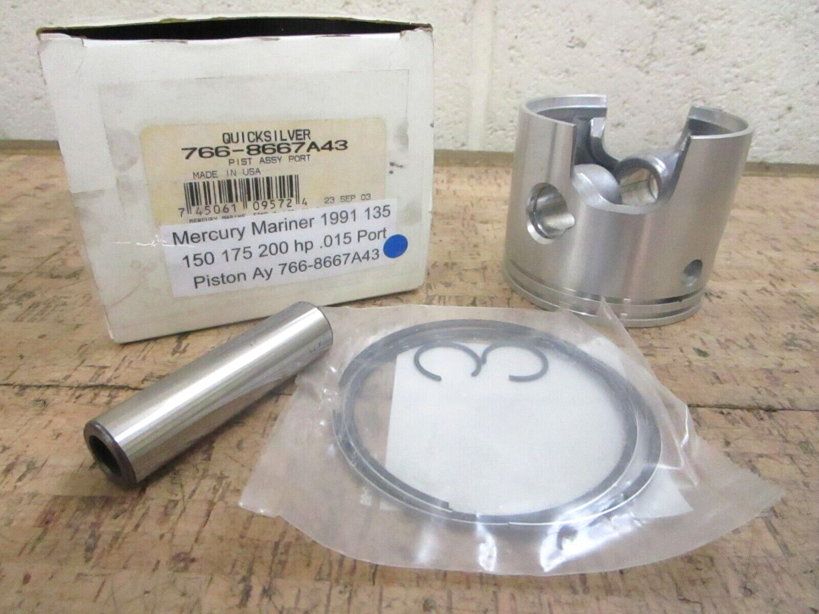 *NEW OEM* 0780 Mercury Mariner 1991 135 150 175 200 Port Piston .015 8667A43