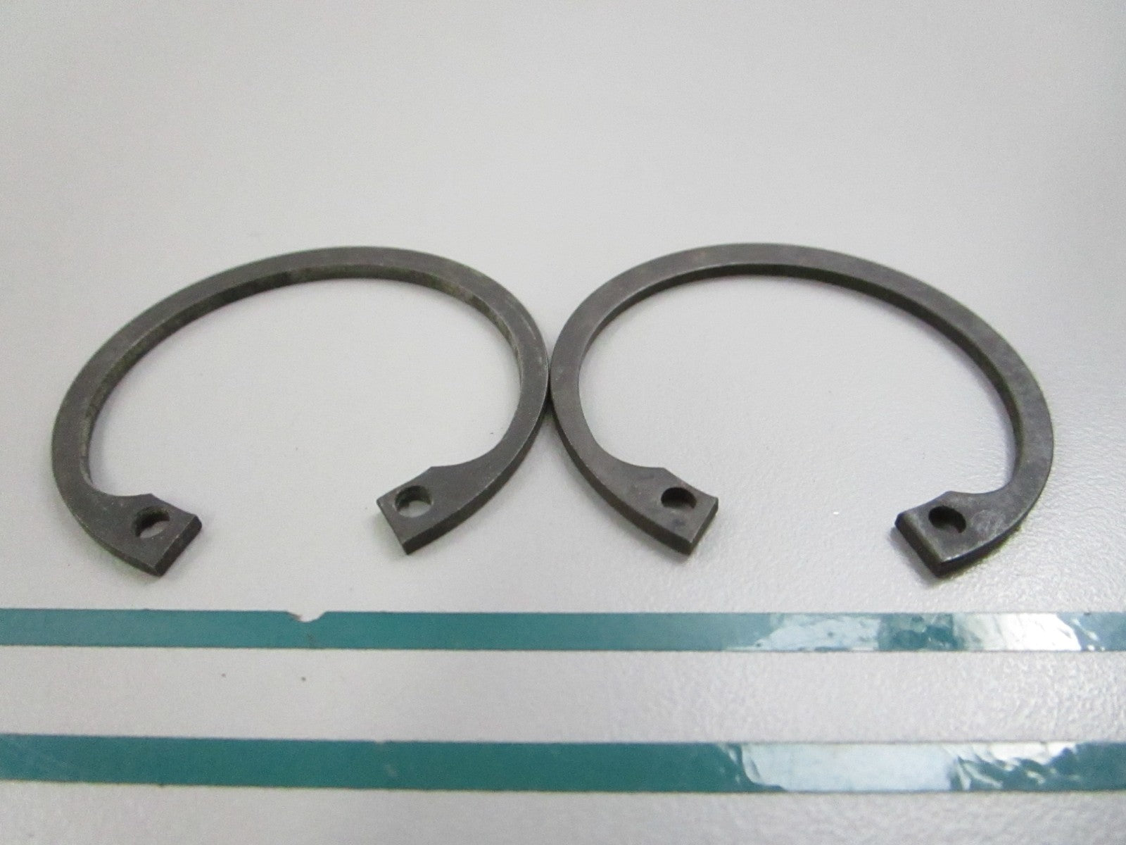 NEW OEM (LOT OF 2) 914523 Volvo Penta Snap Ring 0810