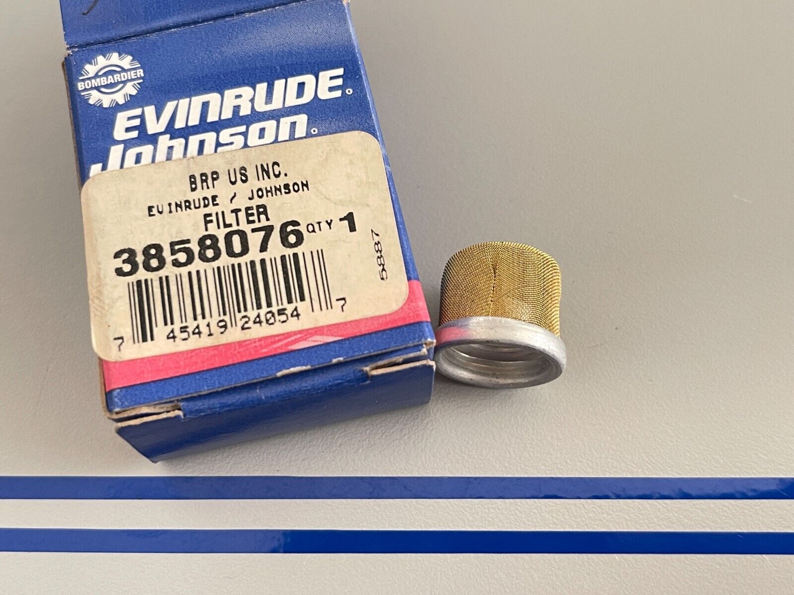 *NEW OEM* 0810 OMC Johnson Evinrude Filter 3858076