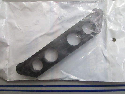 *NEW OEM* 0820 OMC Johnson Evinrude Valve Body 321693 0321693